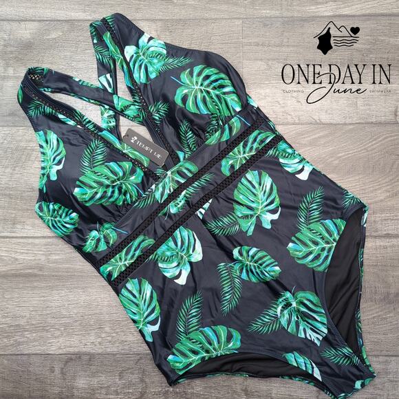 Tempt Me Plus Size V Neck Cross Back One Piece Swimsuit Size 18W - Picture 3 of 7